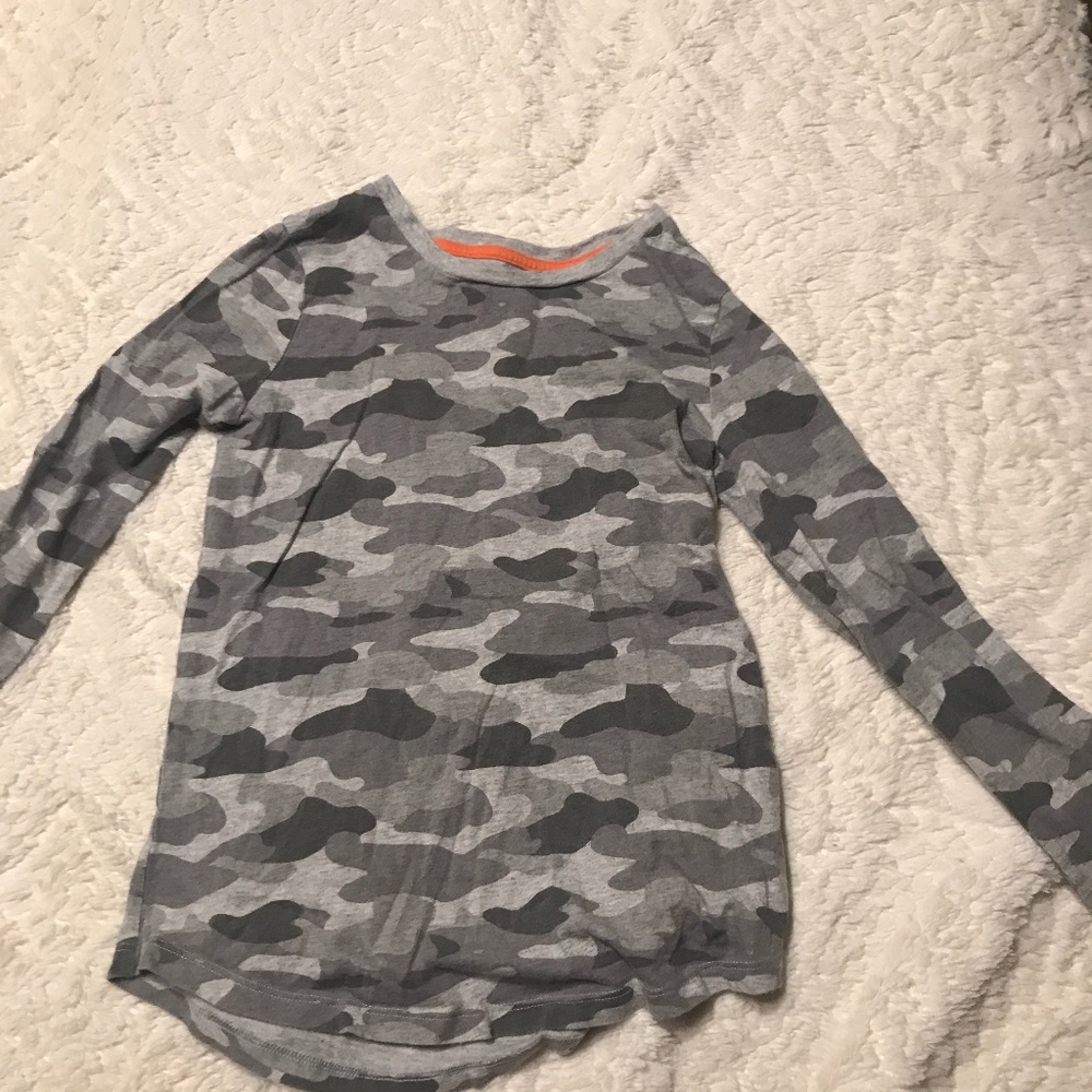 Gray camouflage long sleeve shirt